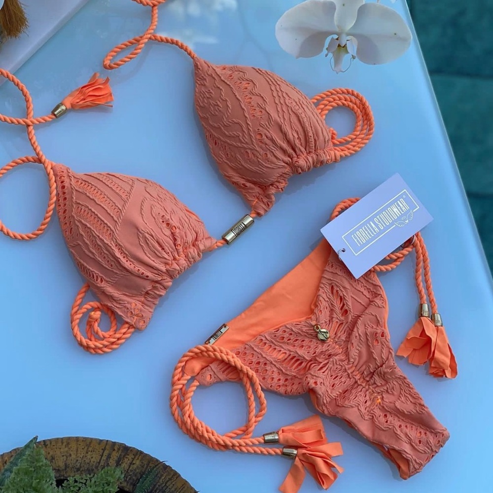 Fiorellla studiowear bikini🍑